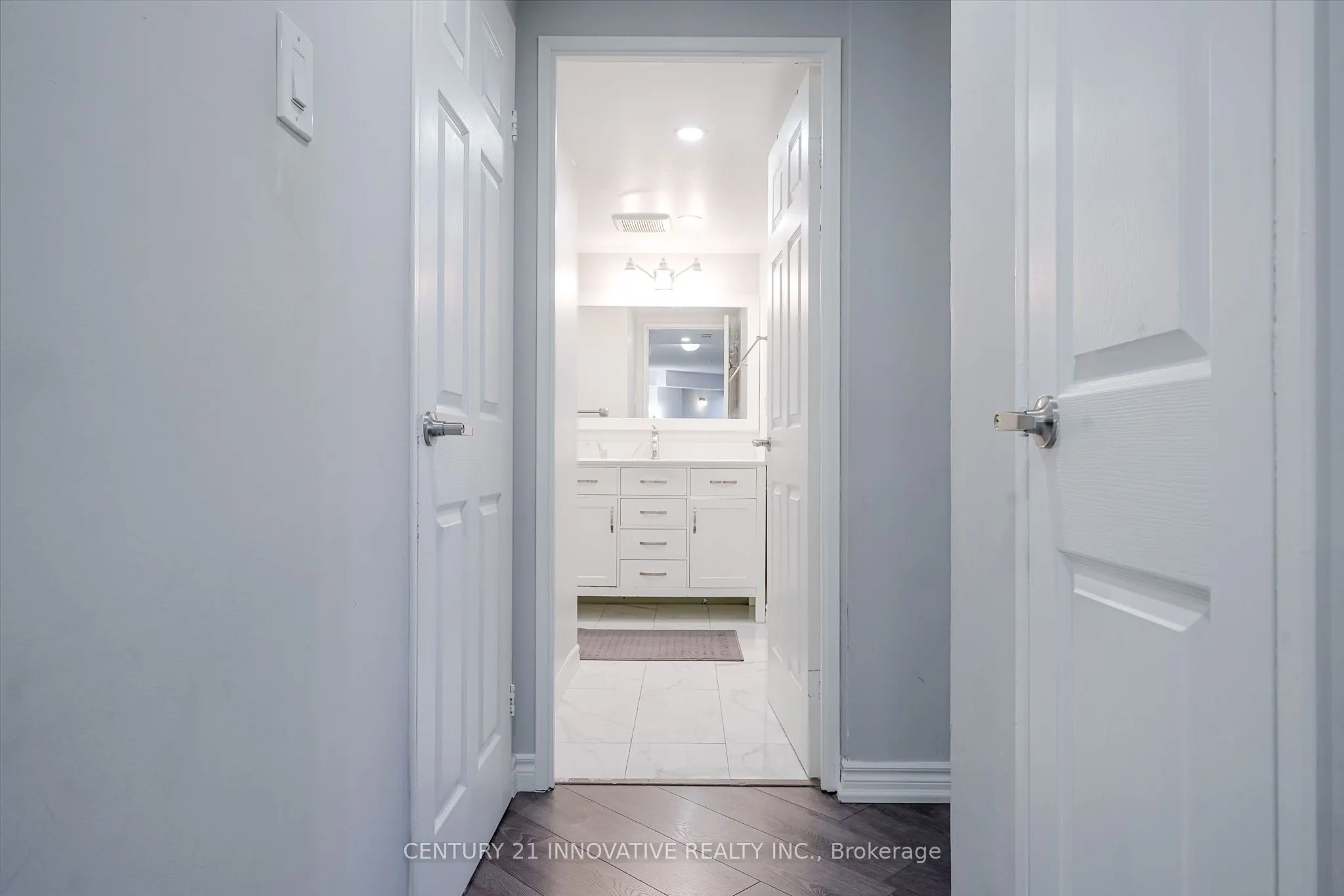 5580 Sheppard Avenue E, #205