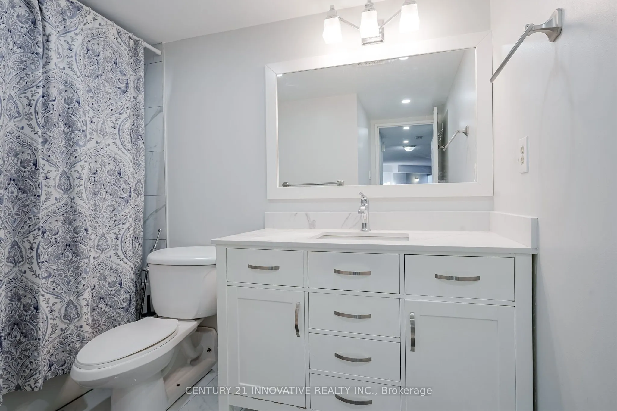 5580 Sheppard Avenue E, #205