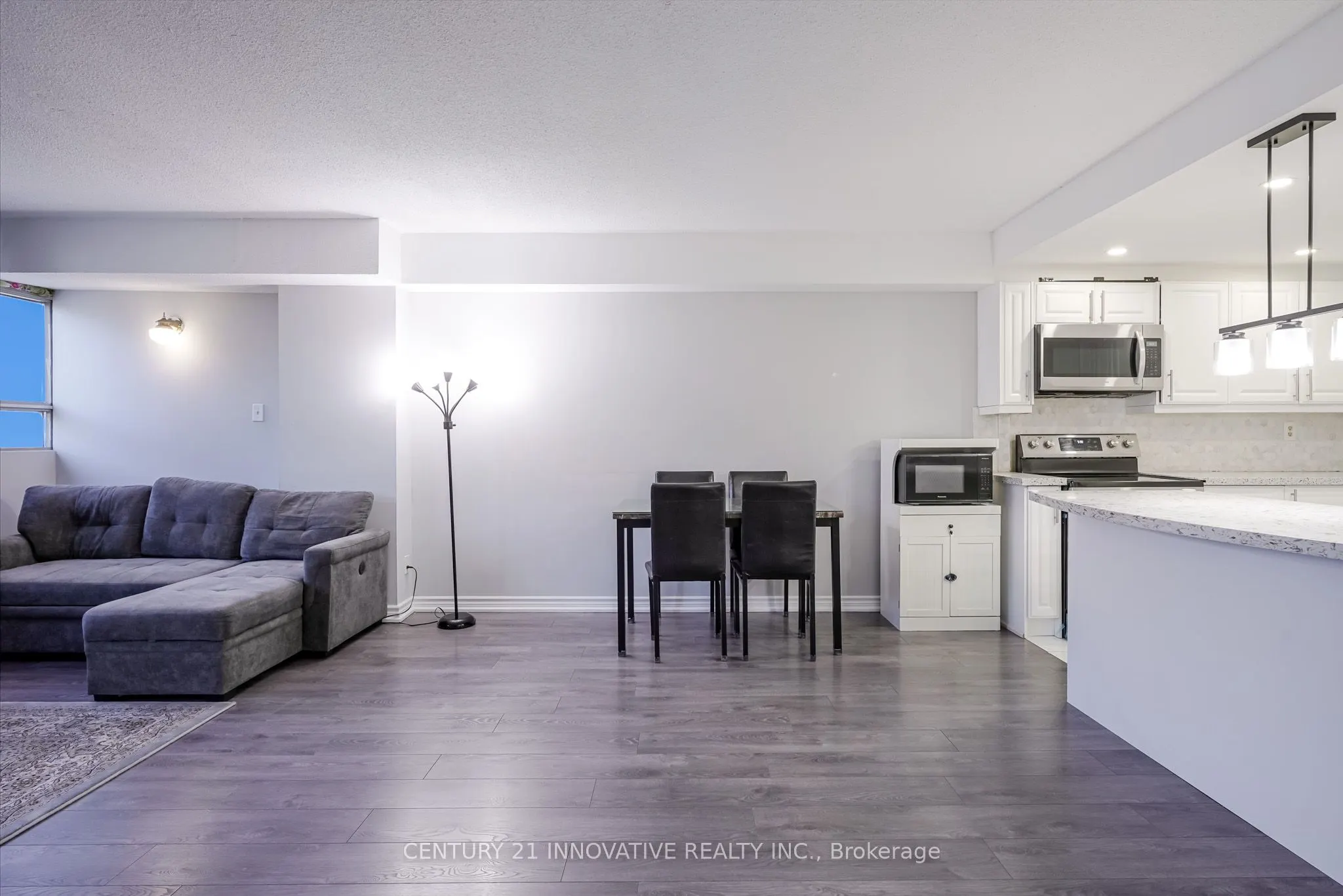 5580 Sheppard Avenue E, #205