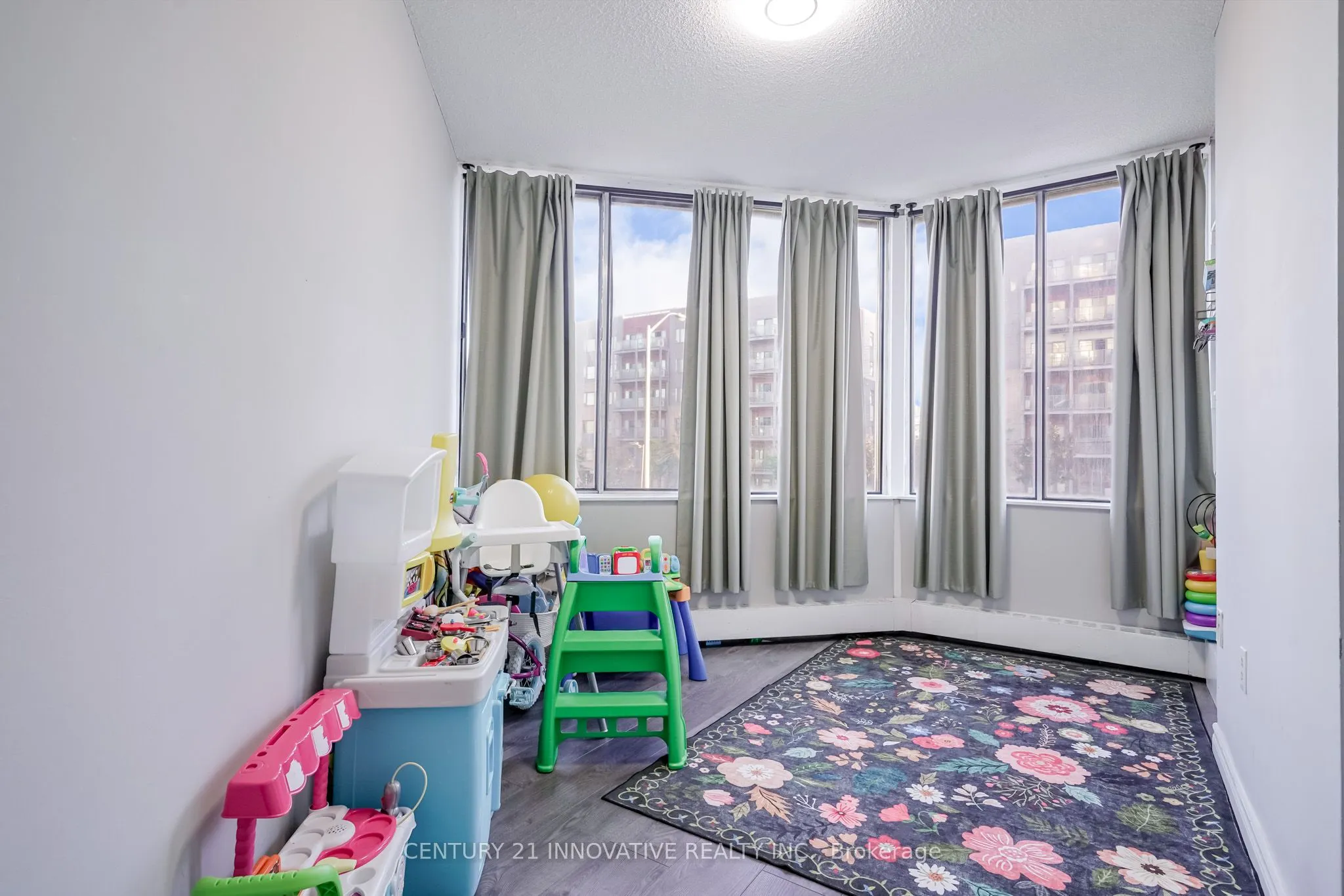 5580 Sheppard Avenue E, #205