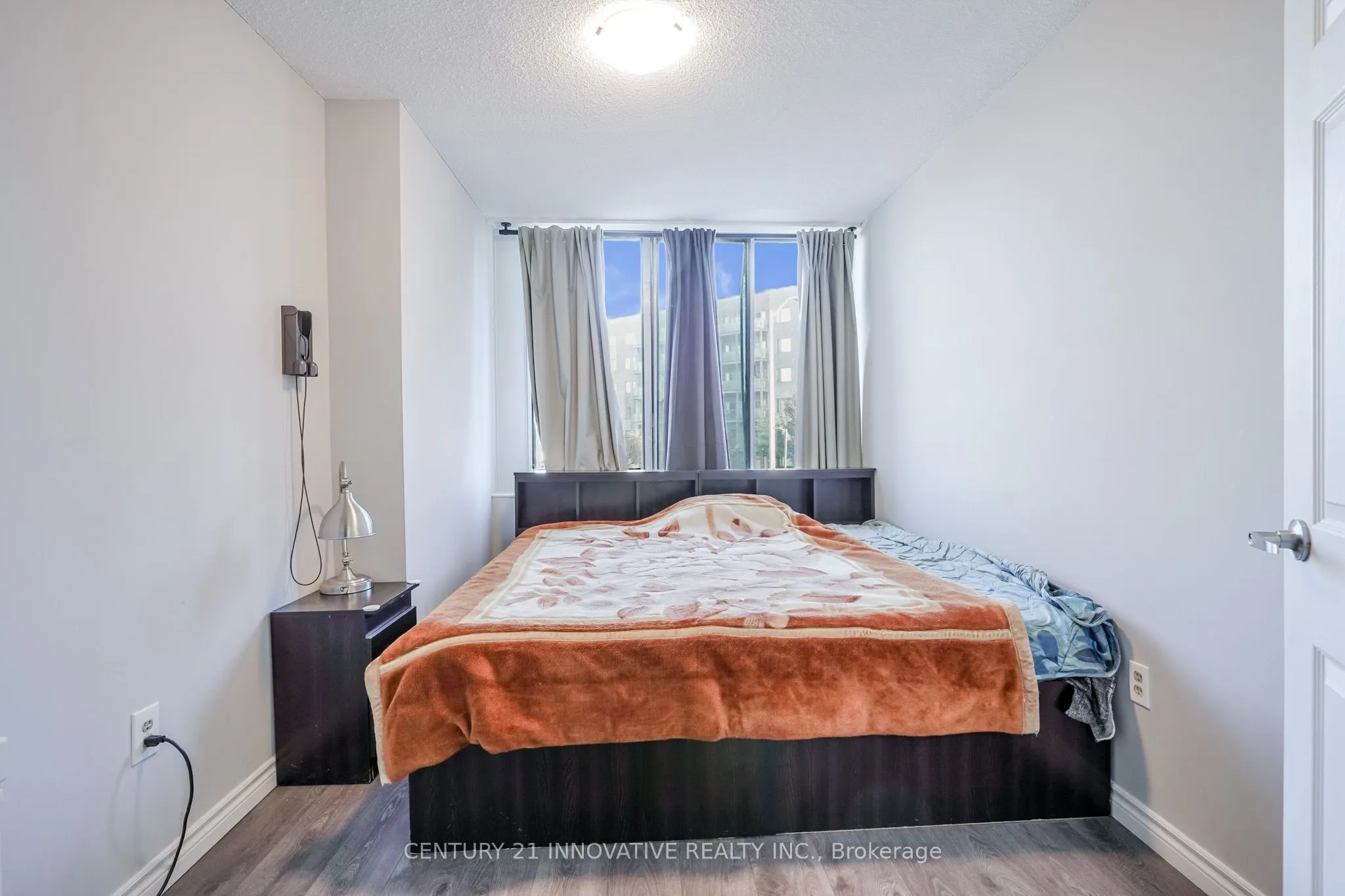 5580 Sheppard Avenue E, #205