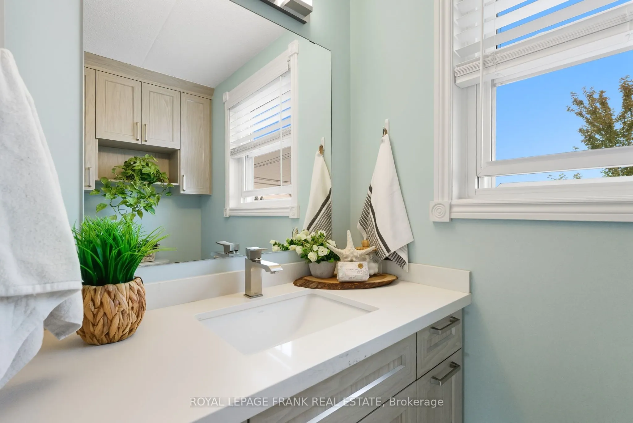 120 Port Darlington Road, #15