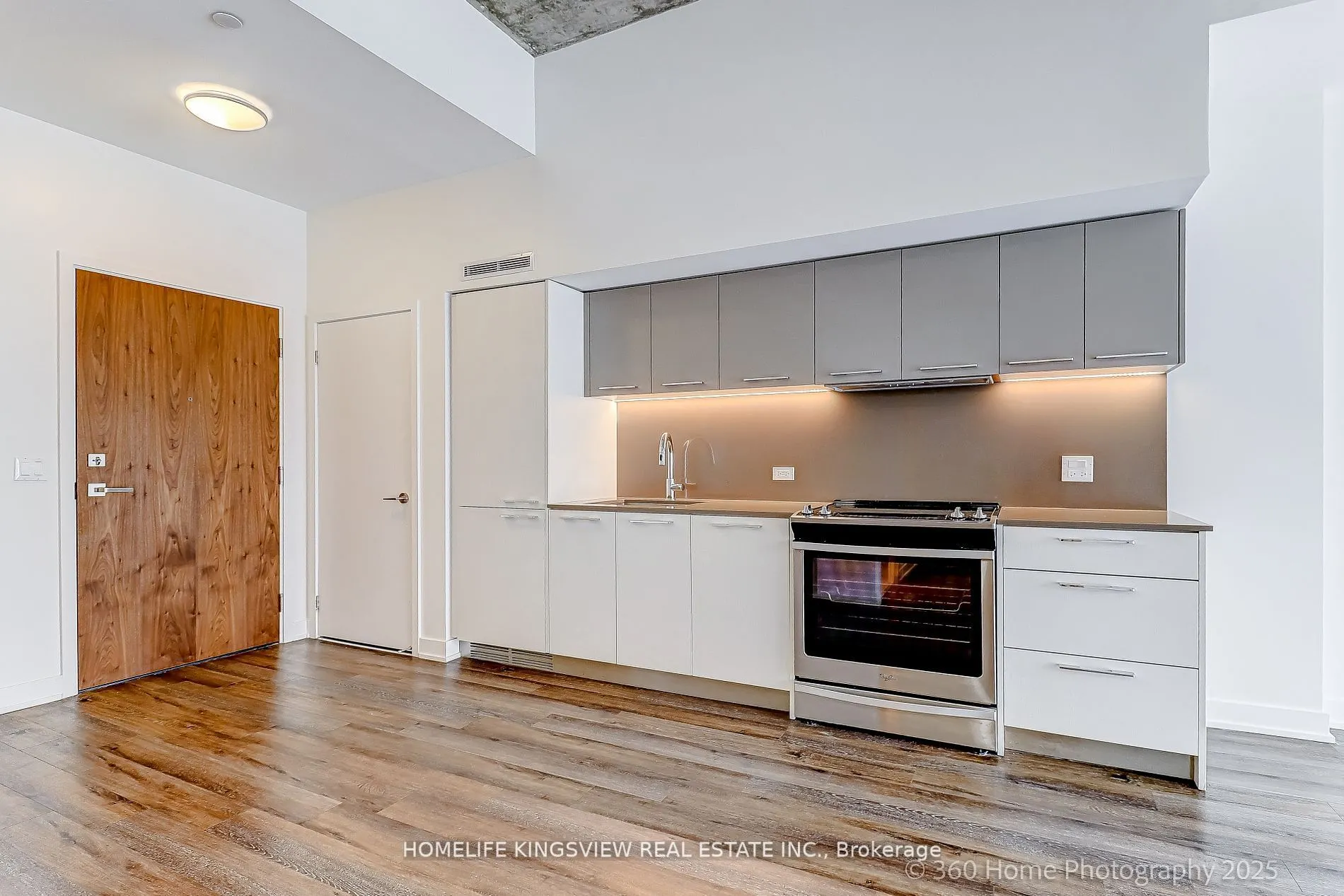 15 Baseball Place, #508