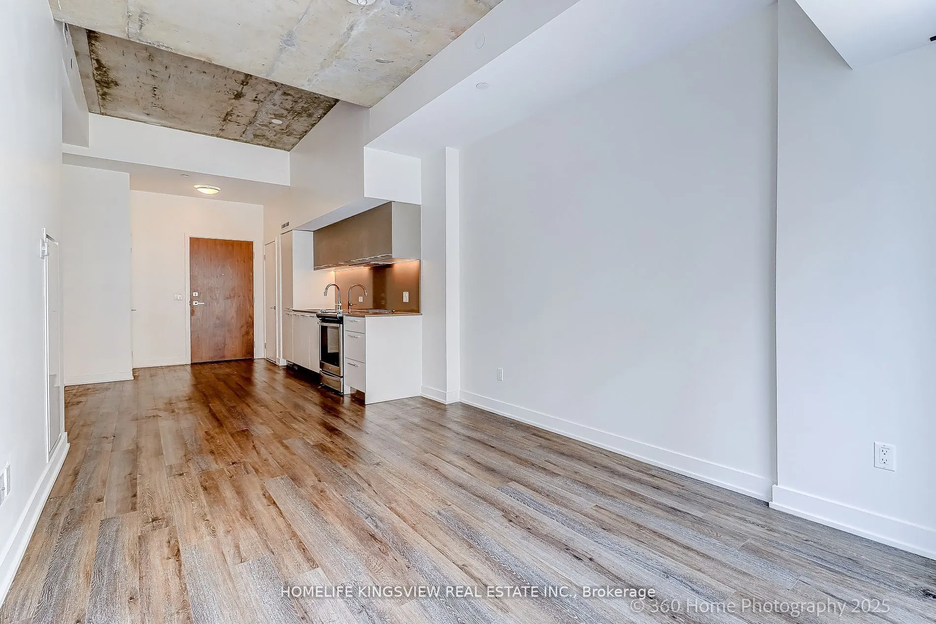 15 Baseball Place, #508