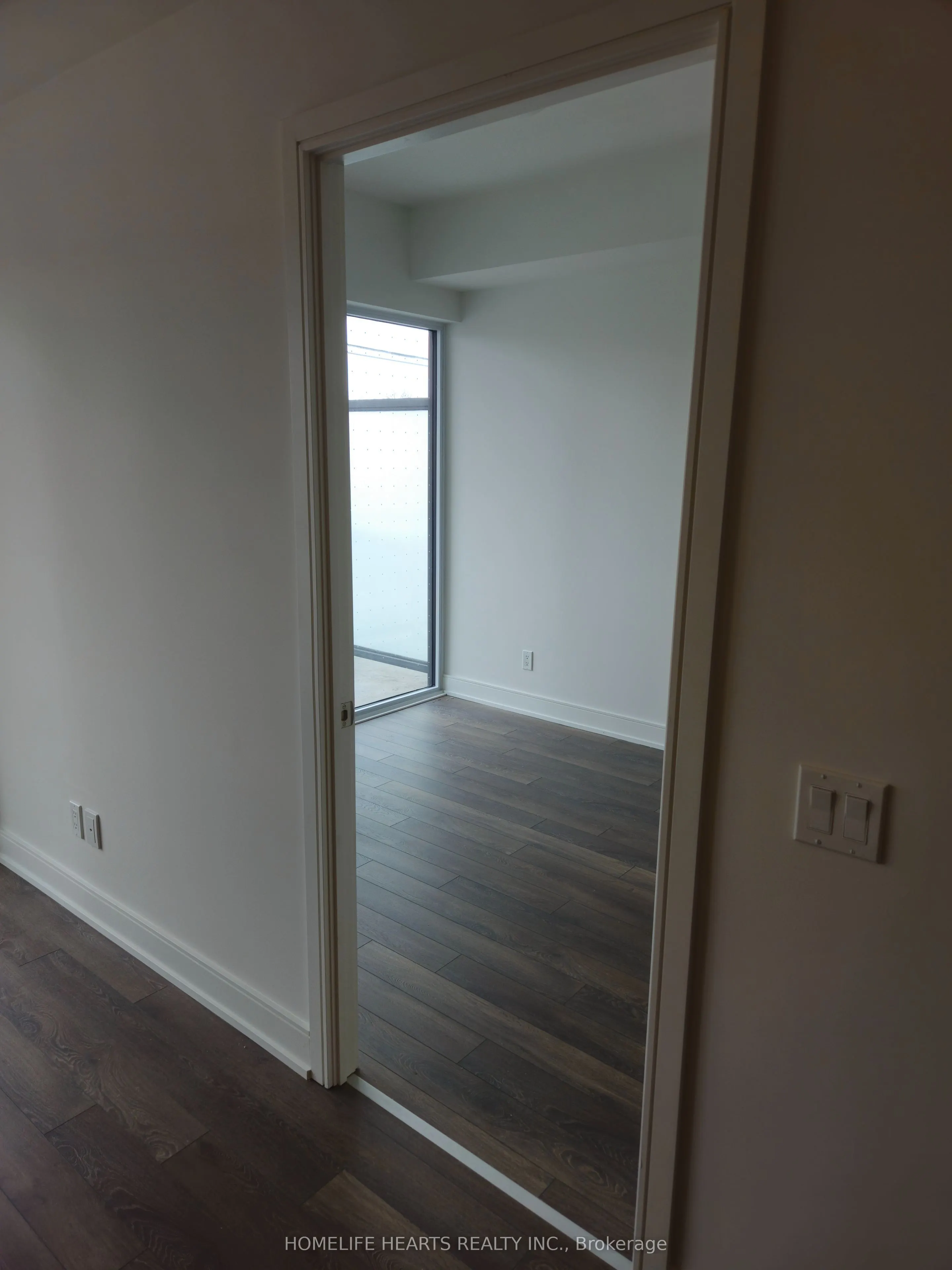 1350 Ellesmere Road, #507