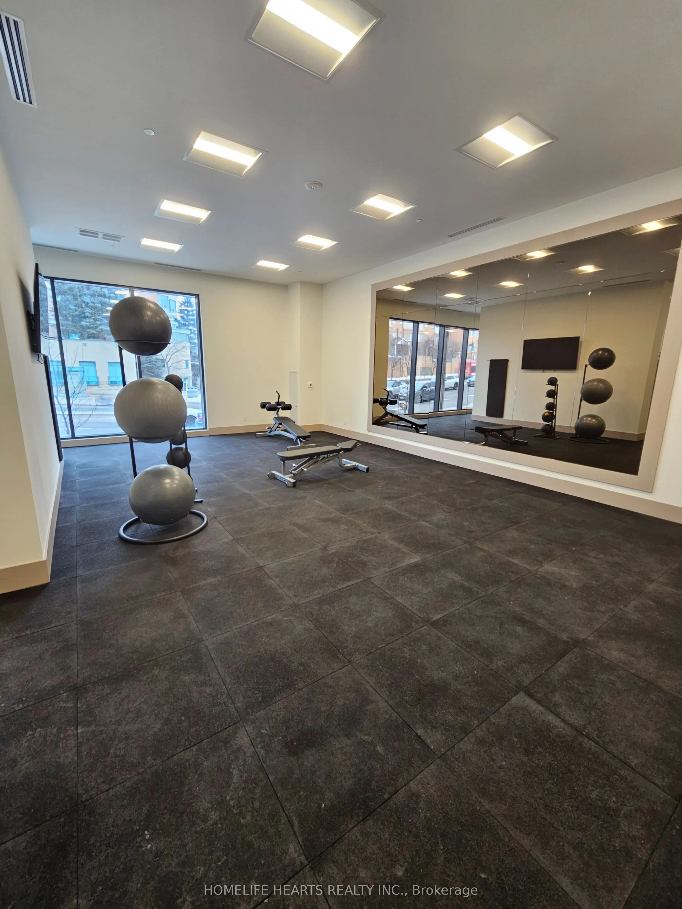 1350 Ellesmere Road, #507