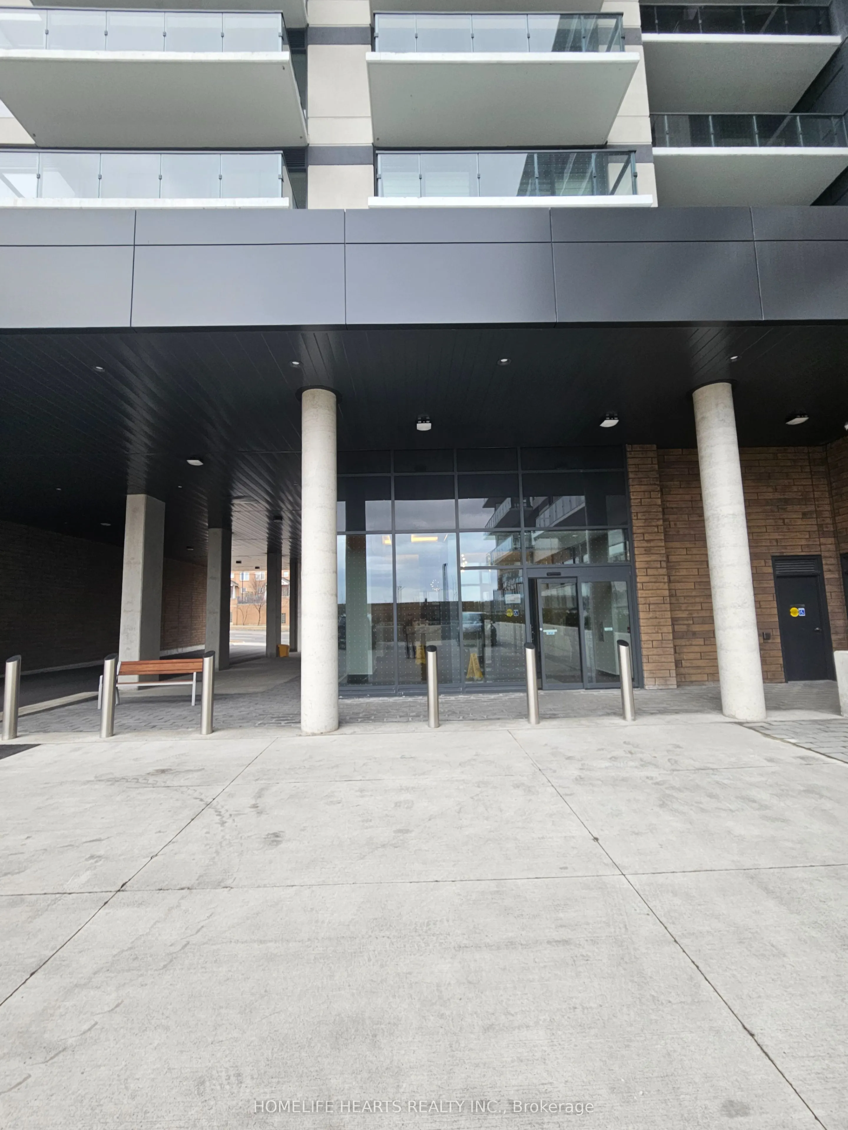 1350 Ellesmere Road, #507