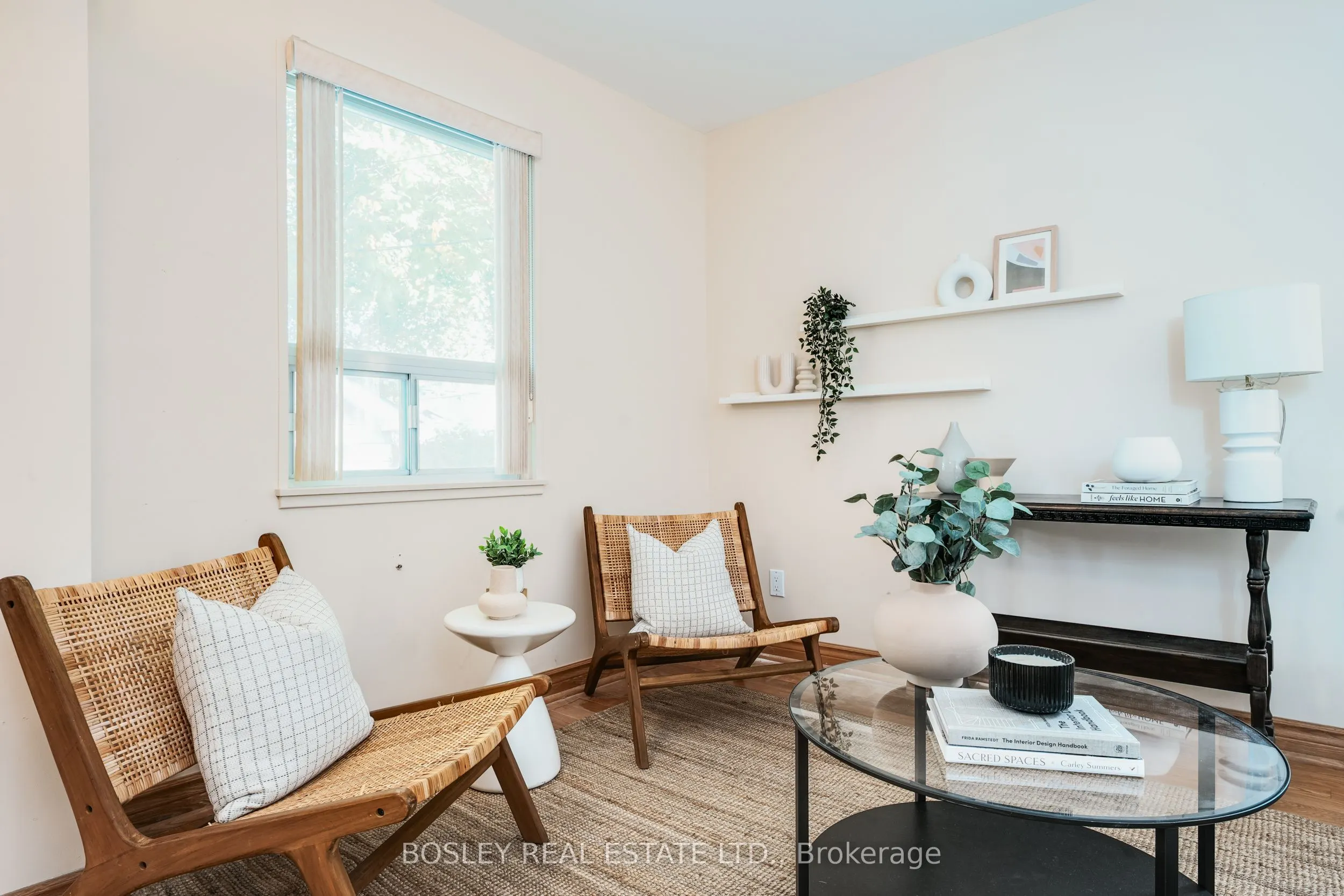 309 Warden Avenue