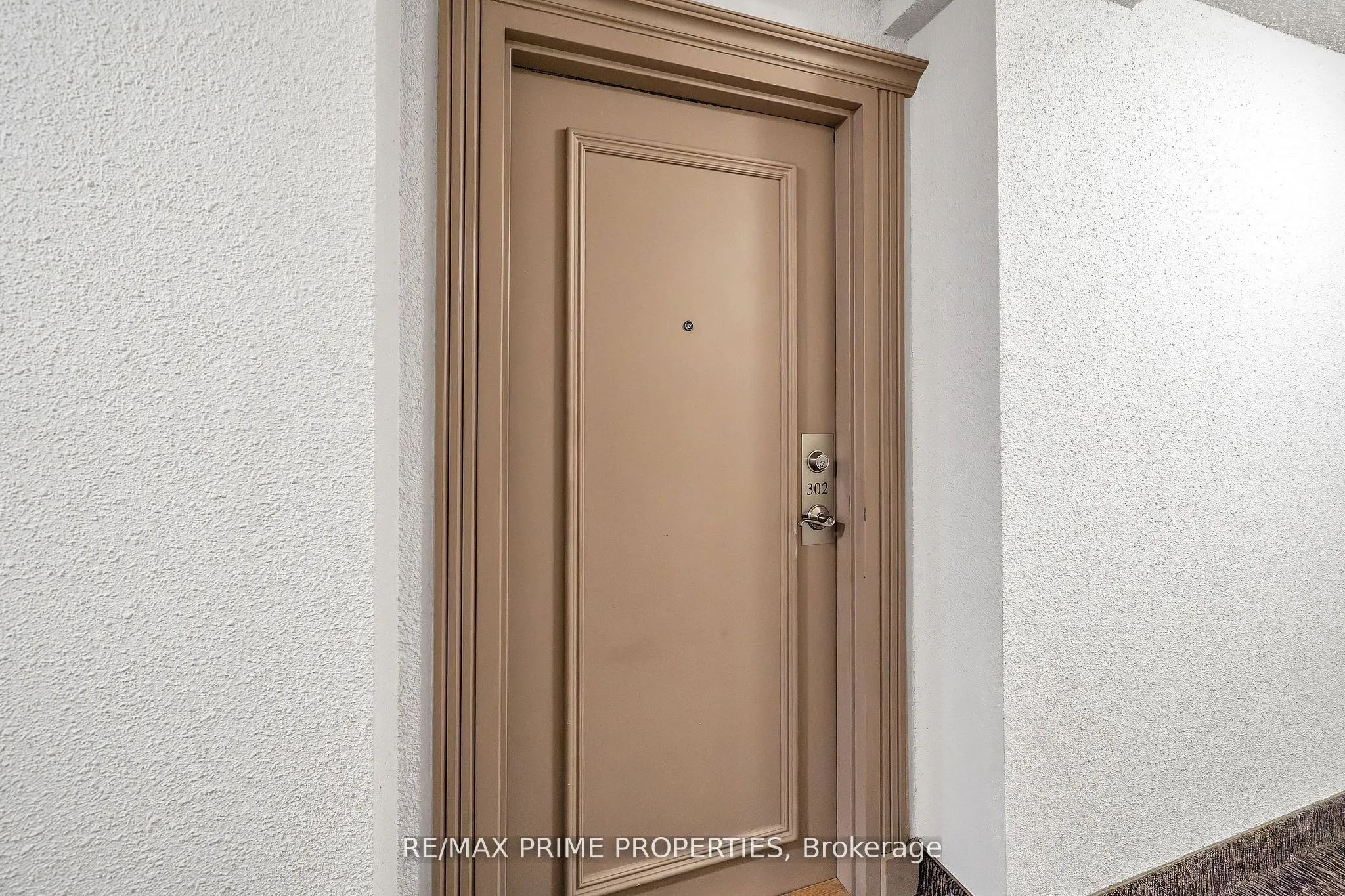 1535 Diefenbaker Court, #302