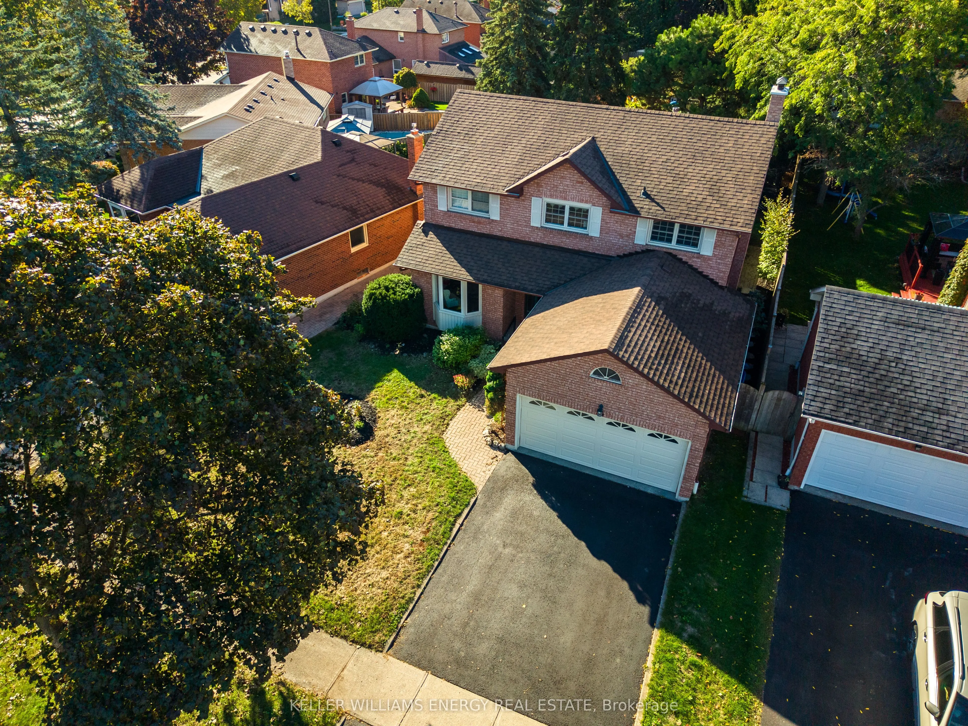 54 Canadian Oaks Drive