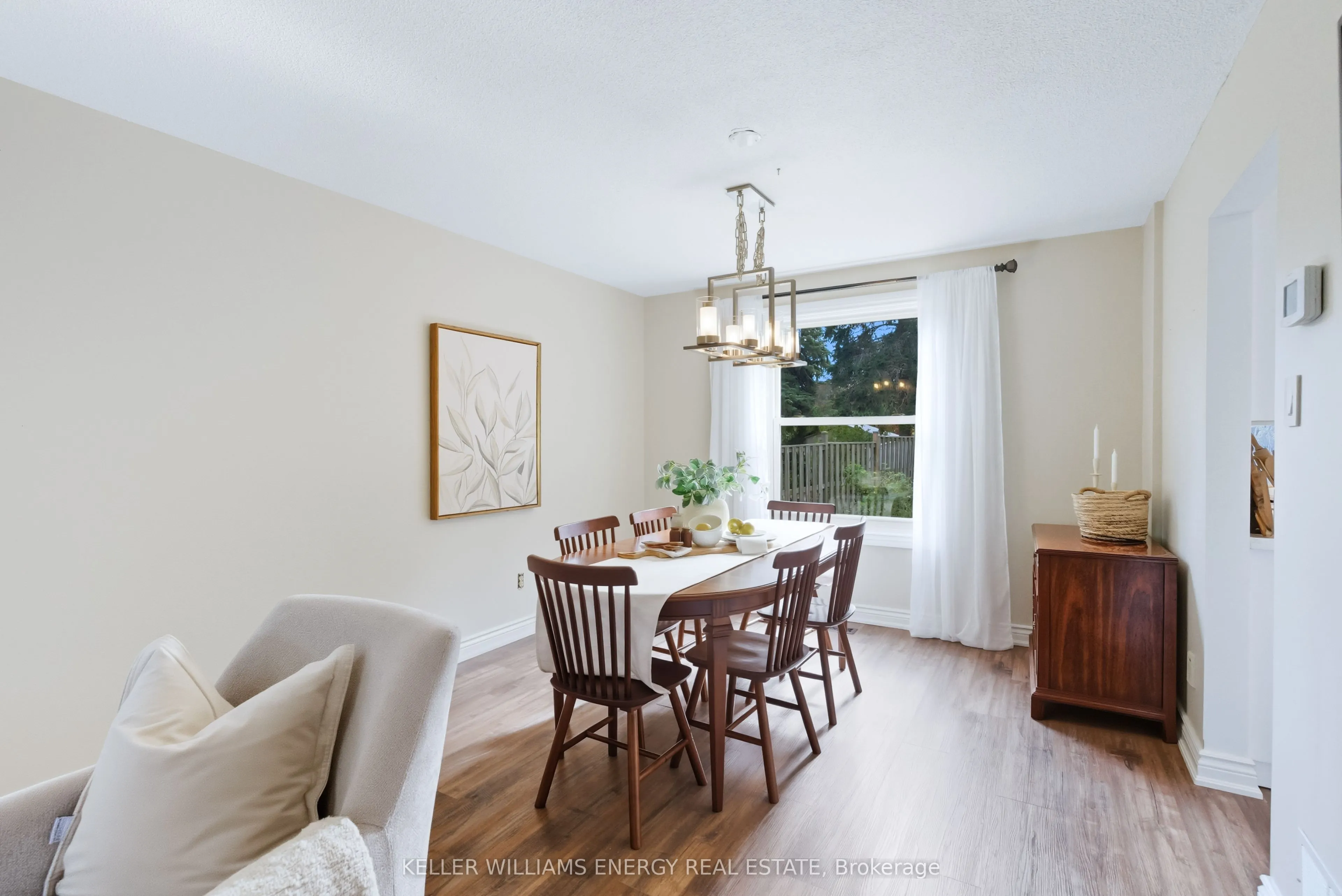 54 Canadian Oaks Drive