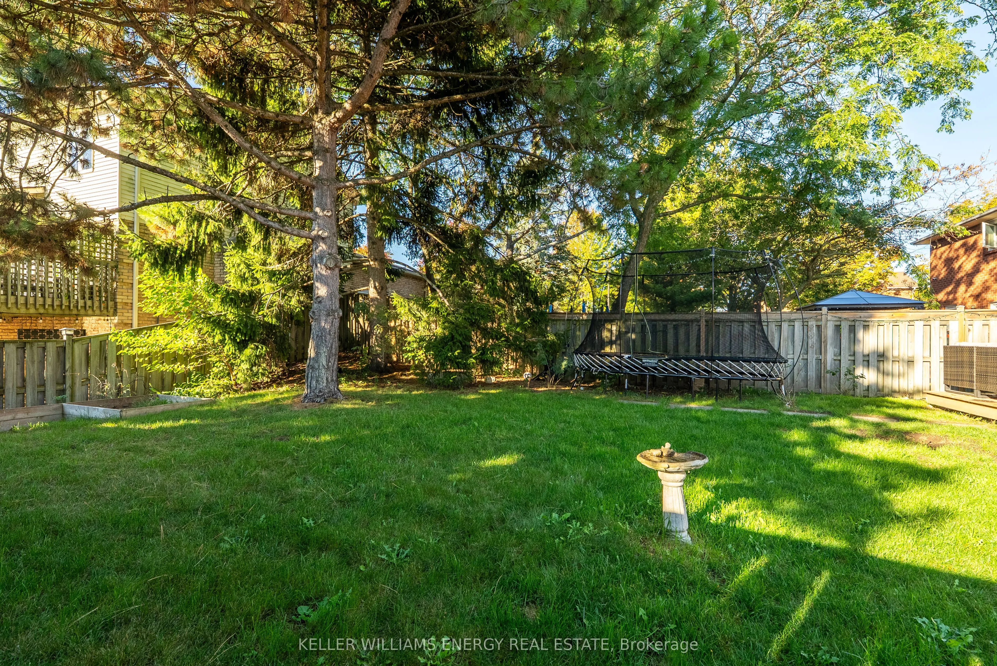 54 Canadian Oaks Drive
