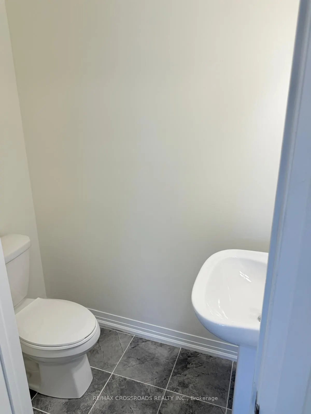 10 Liben Way, #24
