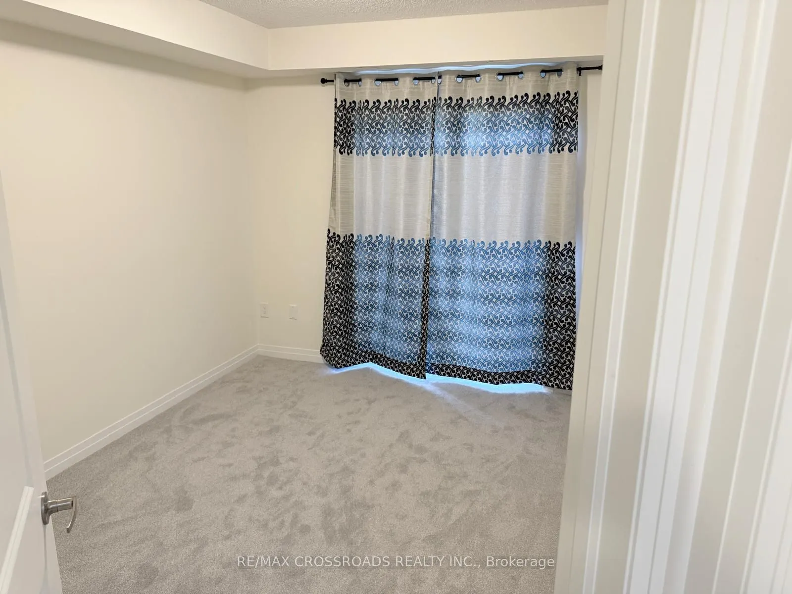 10 Liben Way, #24