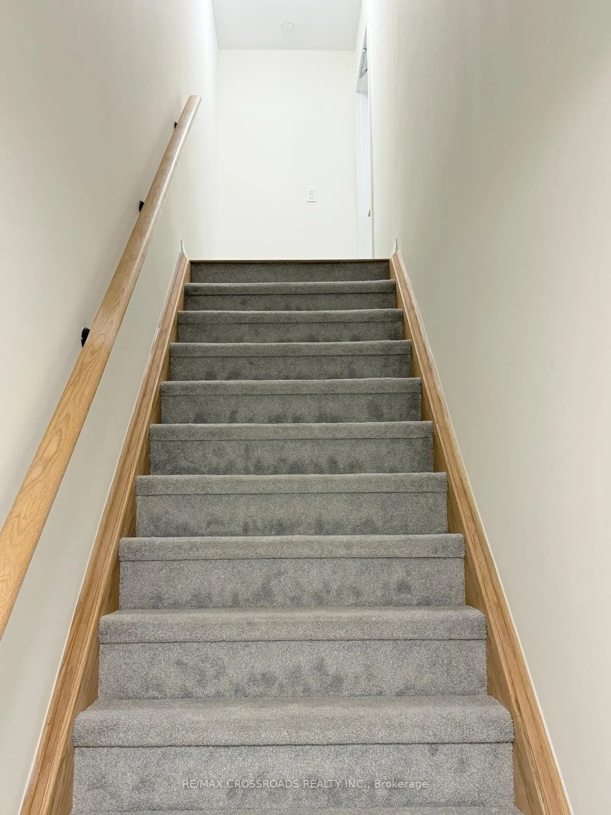 10 Liben Way, #24