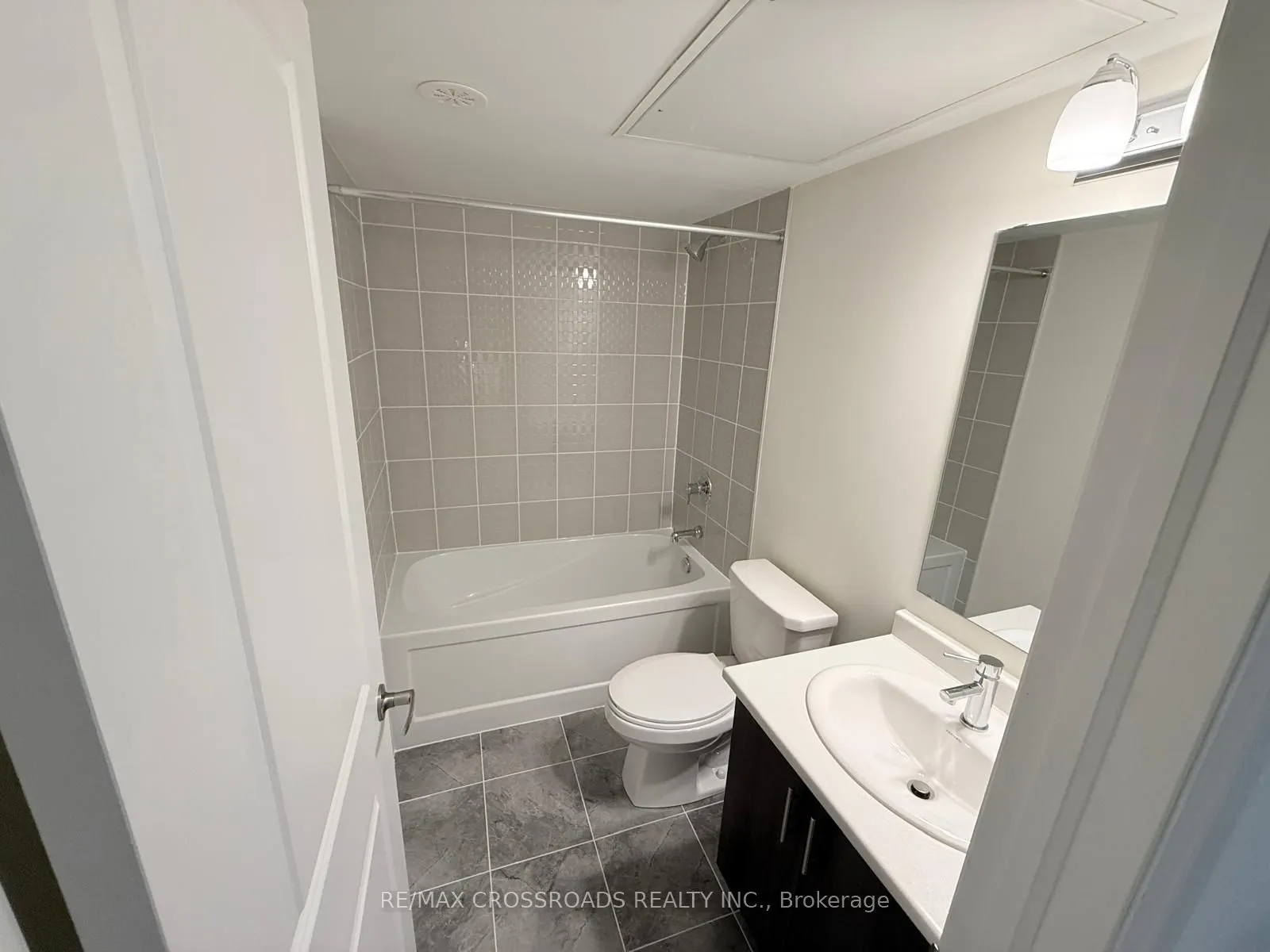 10 Liben Way, #24