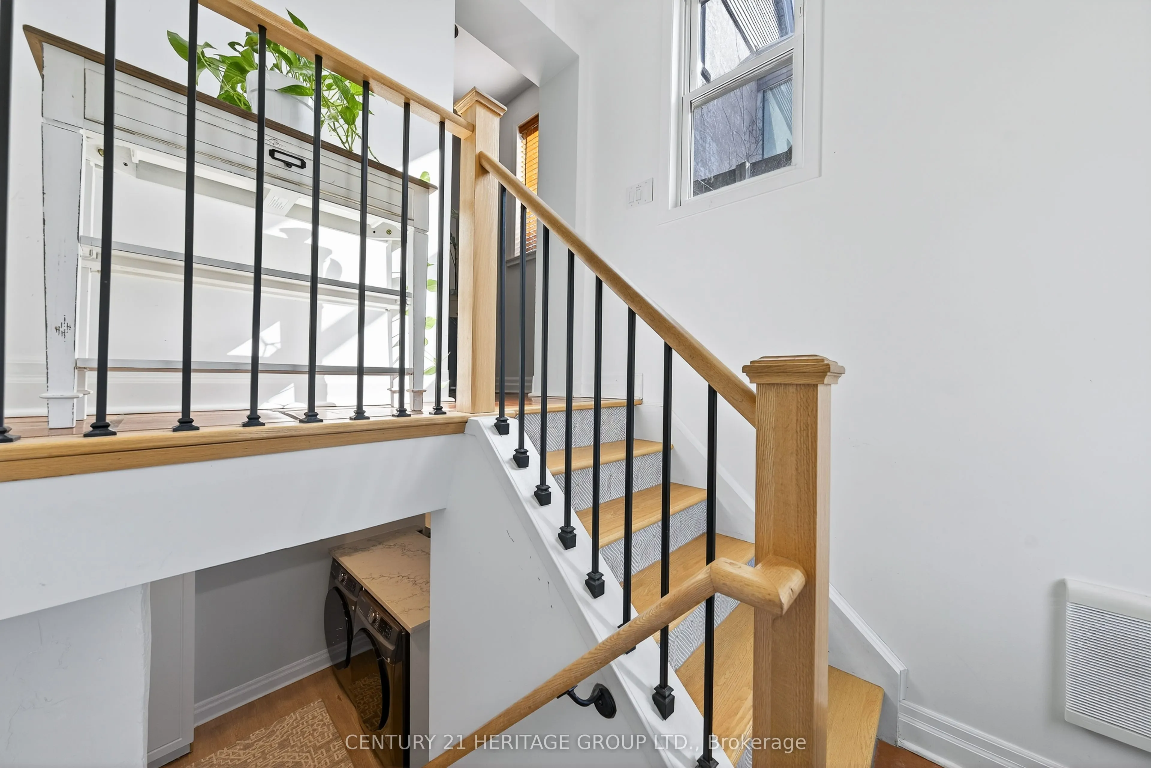 4 Orchard Park Boulevard
