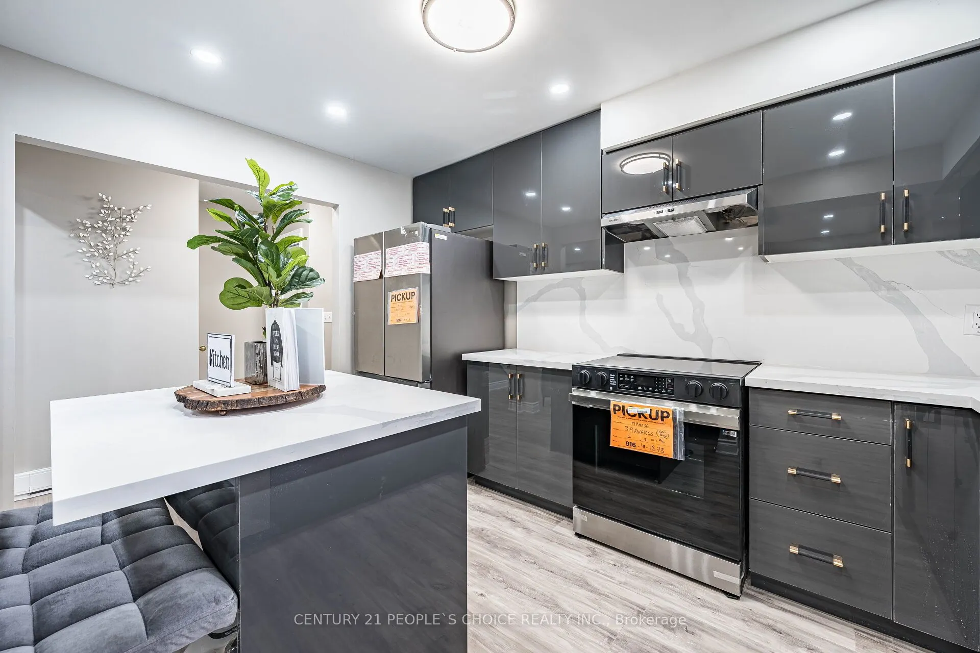 506 Normandy Street, #25