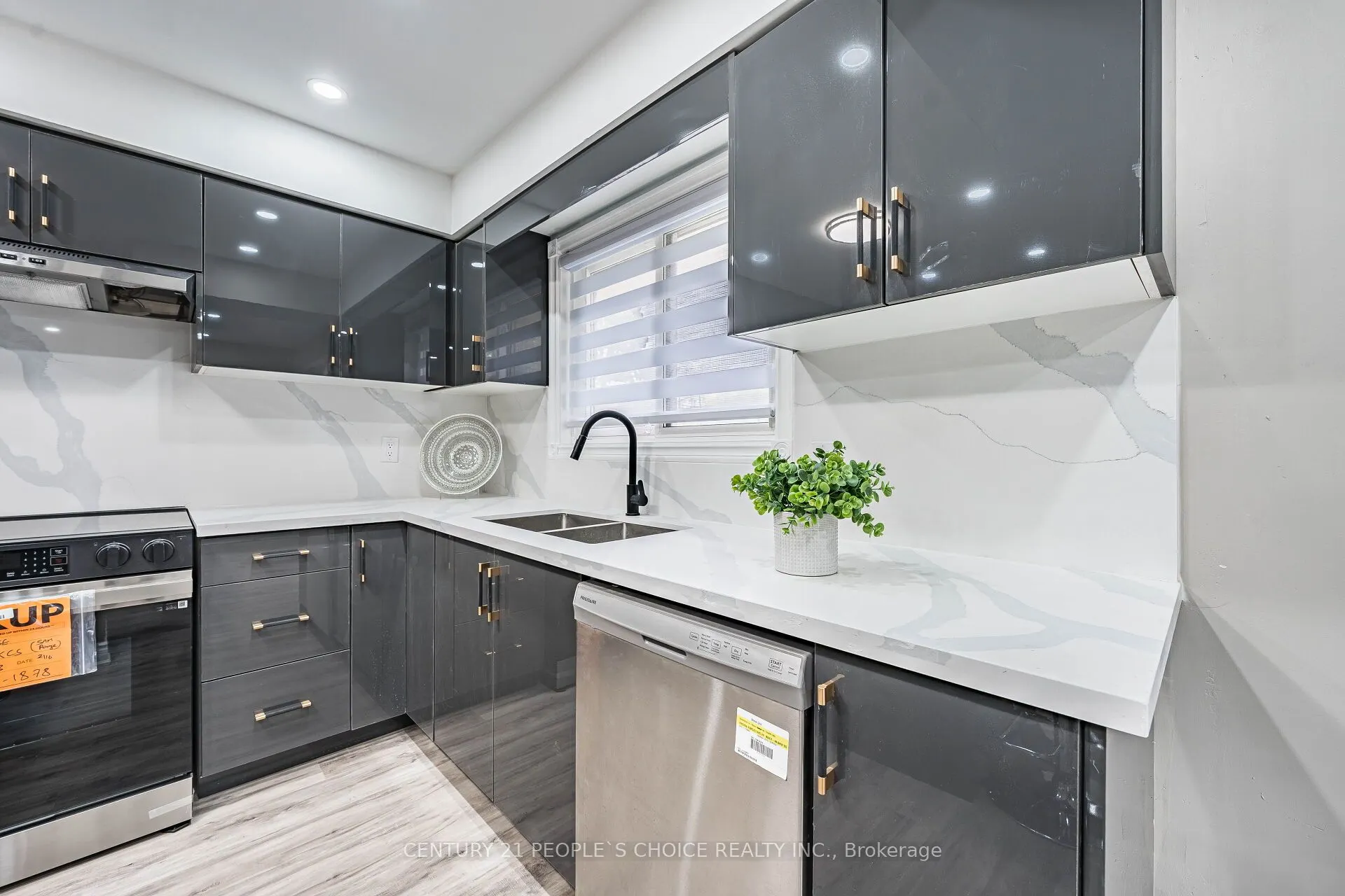 506 Normandy Street, #25