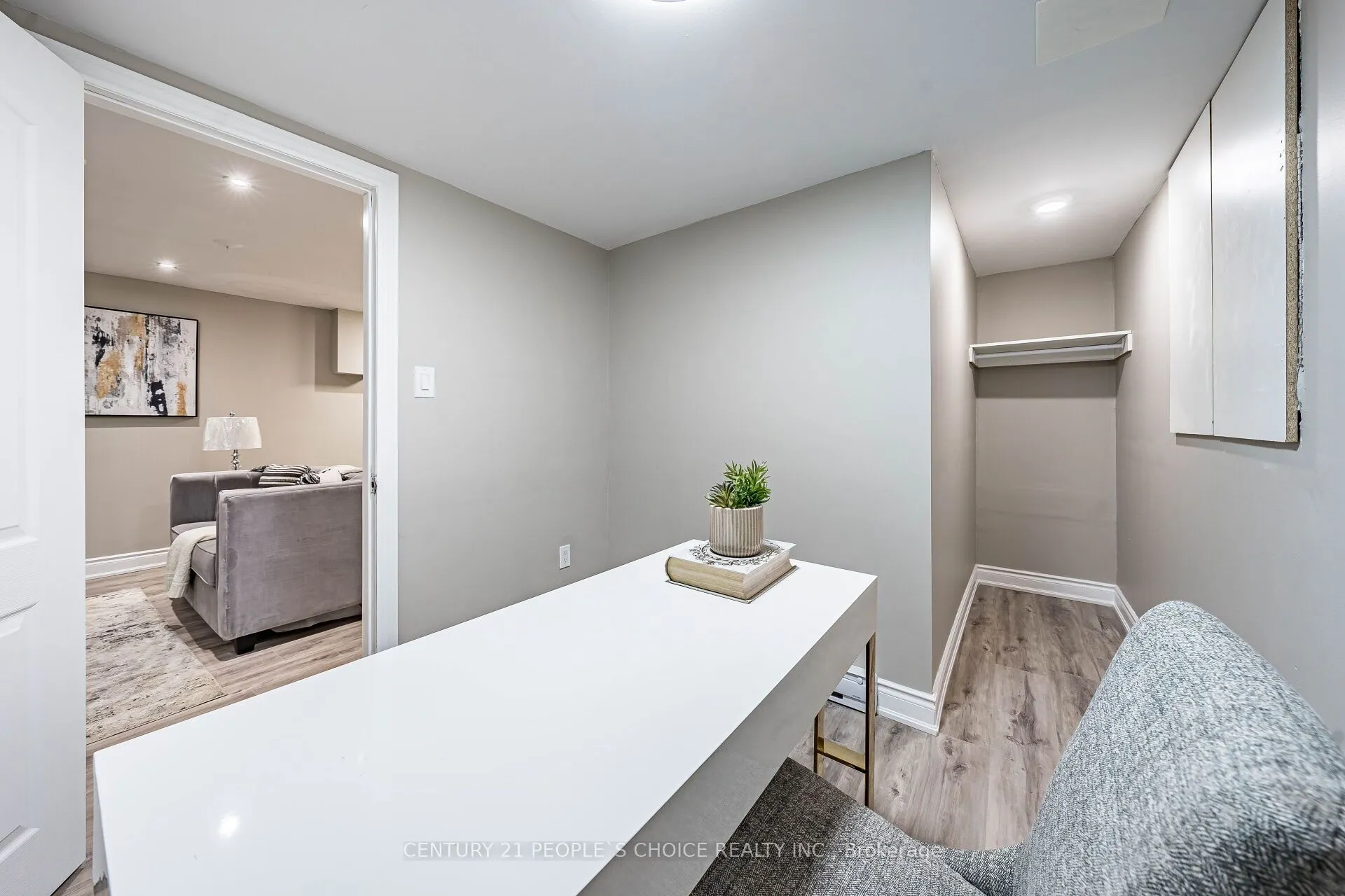 506 Normandy Street, #25