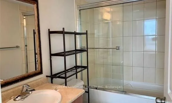 6 Rosebank Drive, #17E