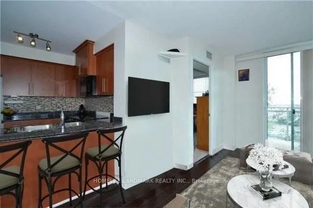 6 Rosebank Drive, #17E
