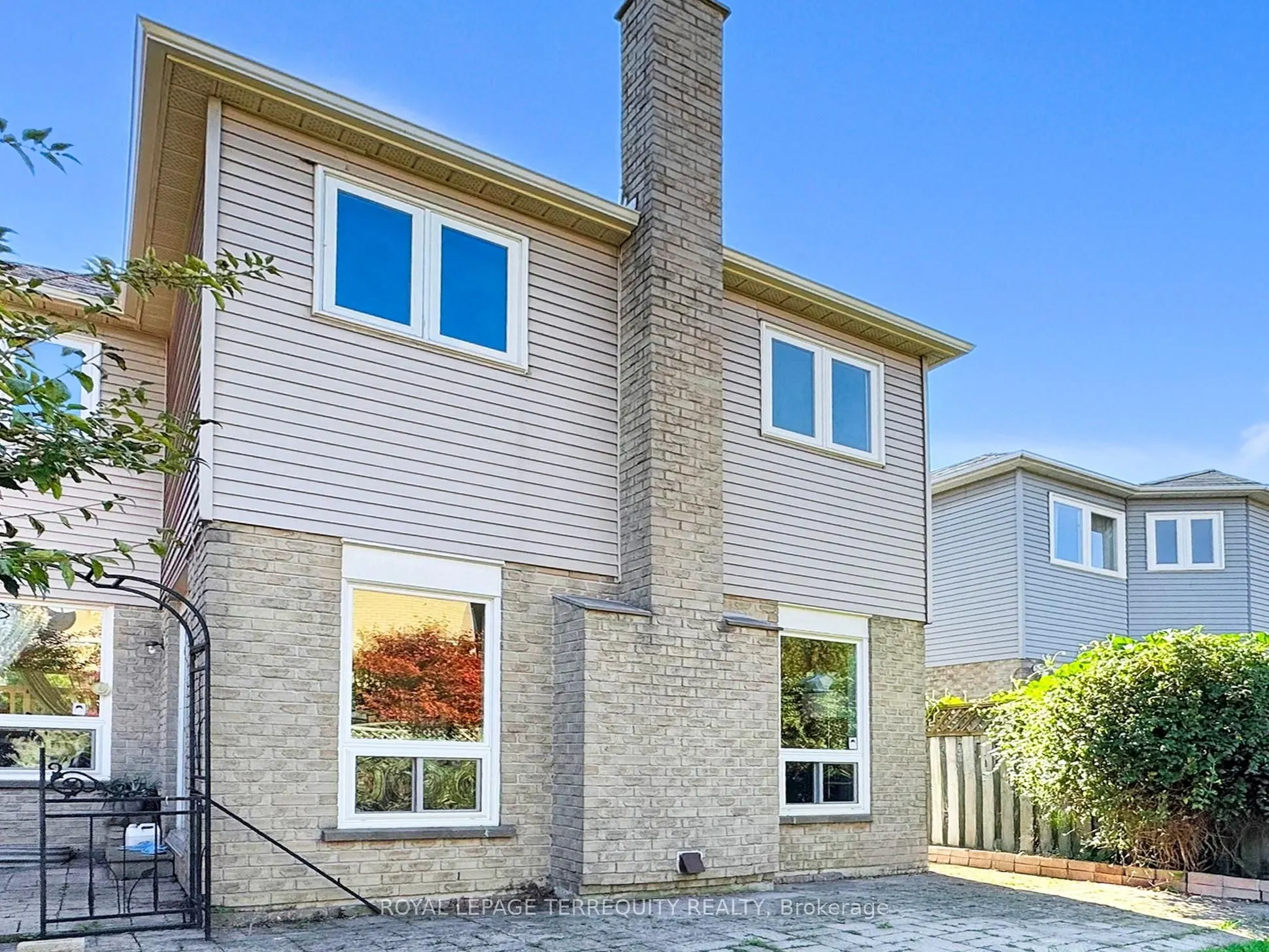 16 Audrelane Court