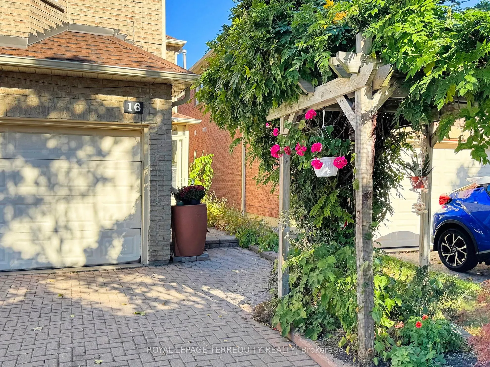16 Audrelane Court