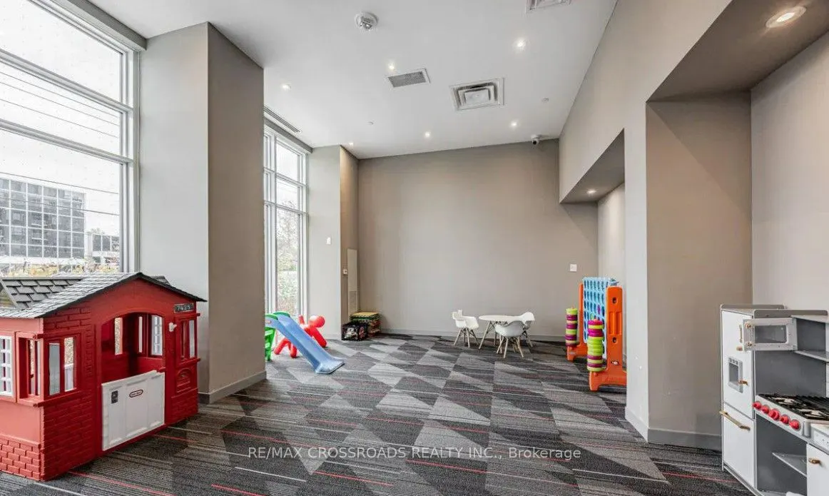 3220 Sheppard Avenue E, #315