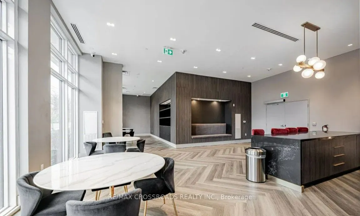 3220 Sheppard Avenue E, #315