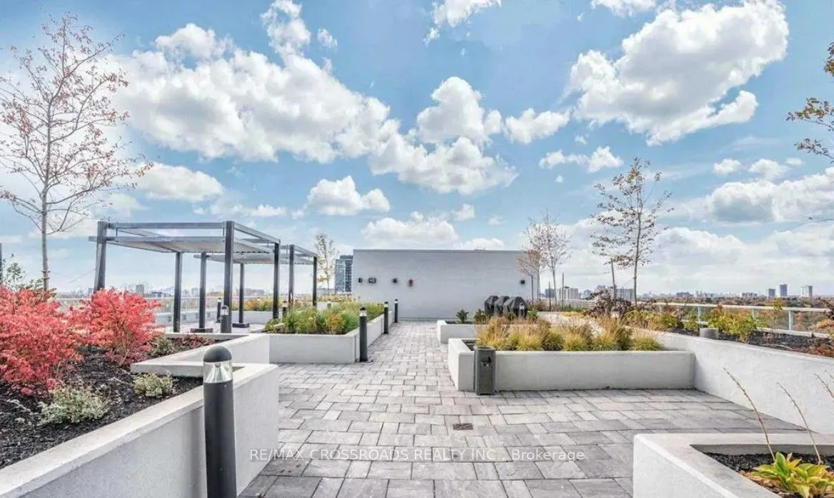 3220 Sheppard Avenue E, #315