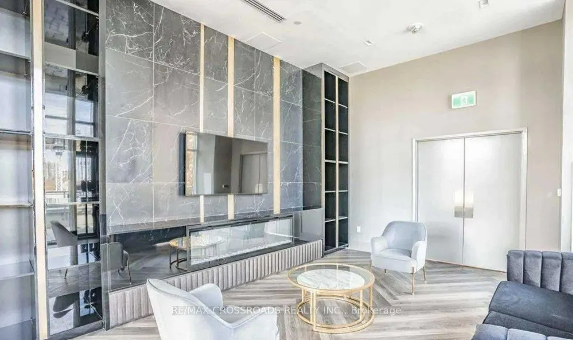 3220 Sheppard Avenue E, #315