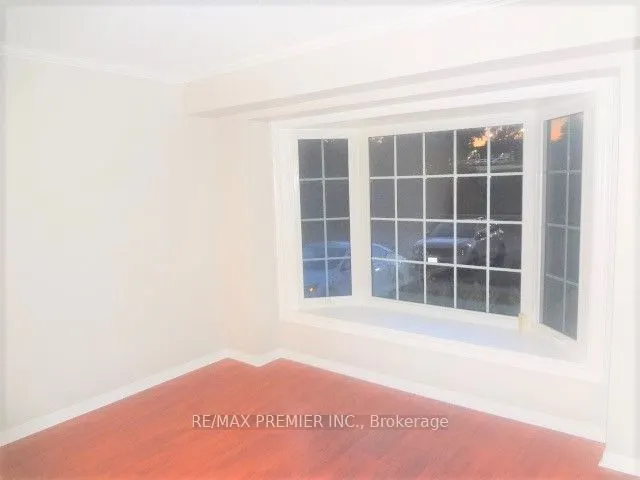 49 Bassett Boulevard, #Main