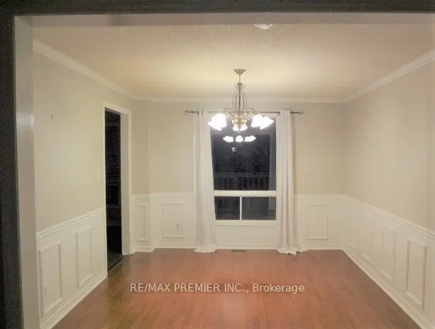 49 Bassett Boulevard, #Main