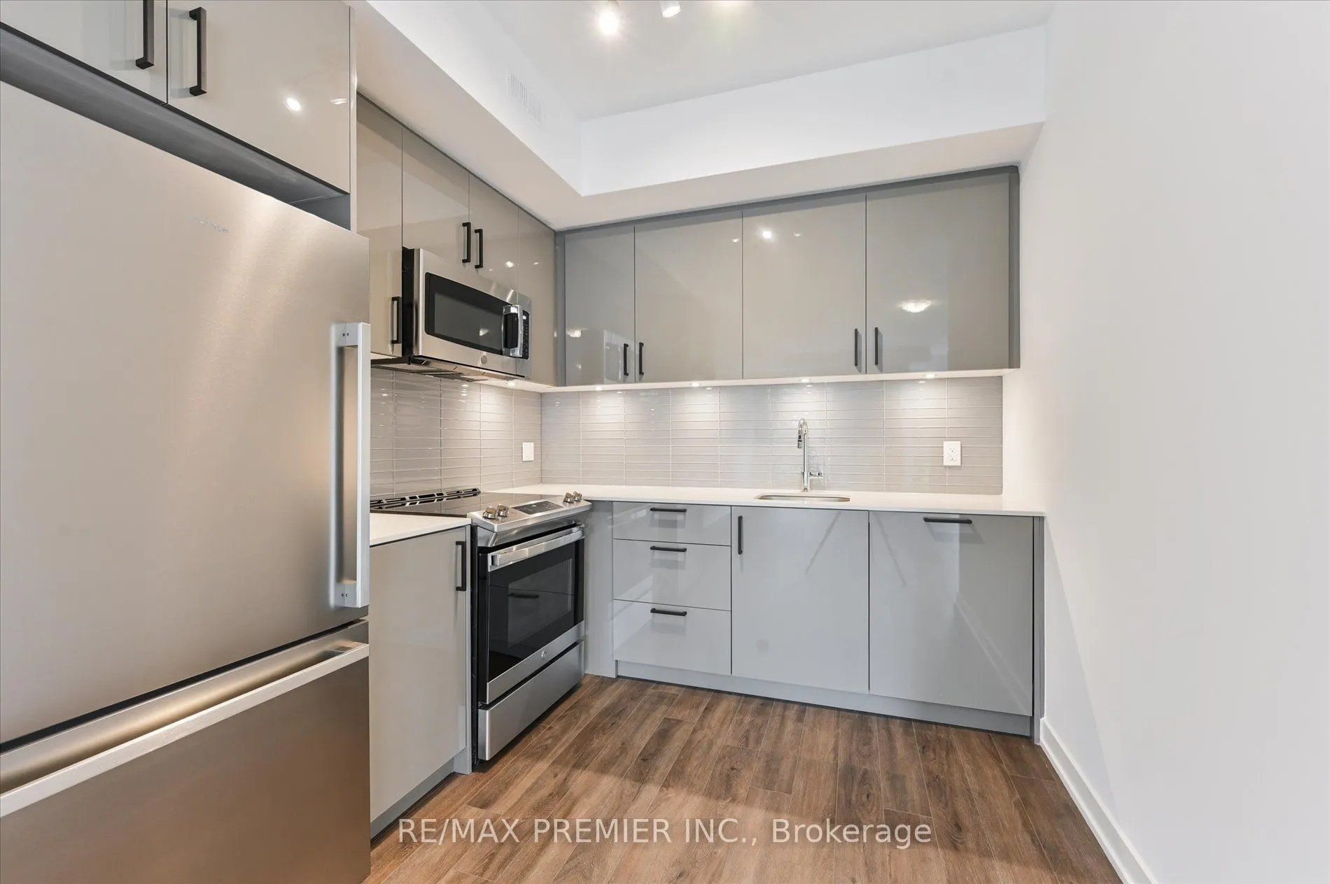 35 Birchcliff Avenue, #43