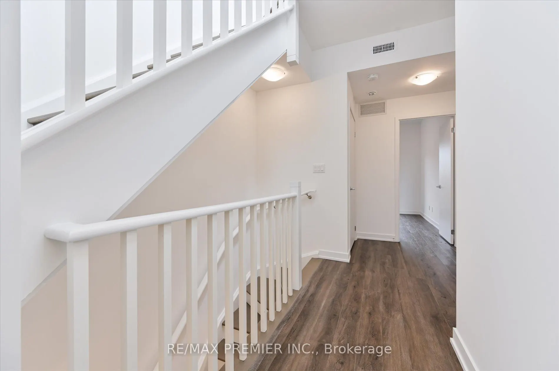 35 Birchcliff Avenue, #43