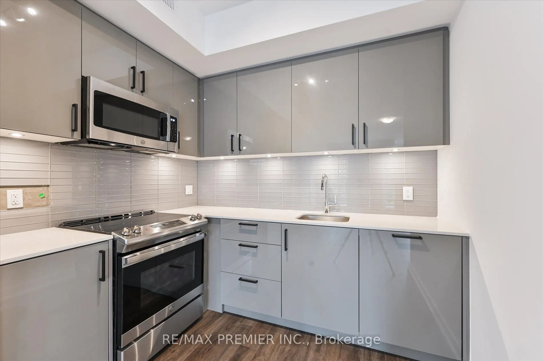 35 Birchcliff Avenue, #43