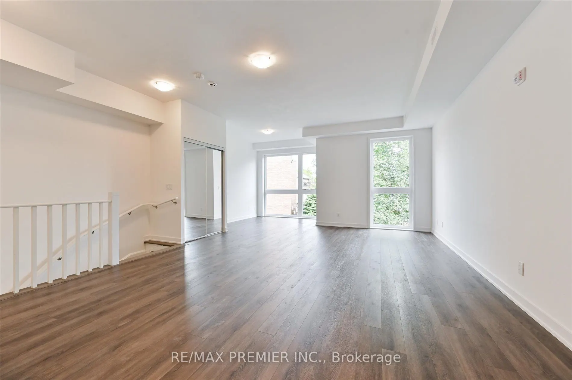 35 Birchcliff Avenue, #43