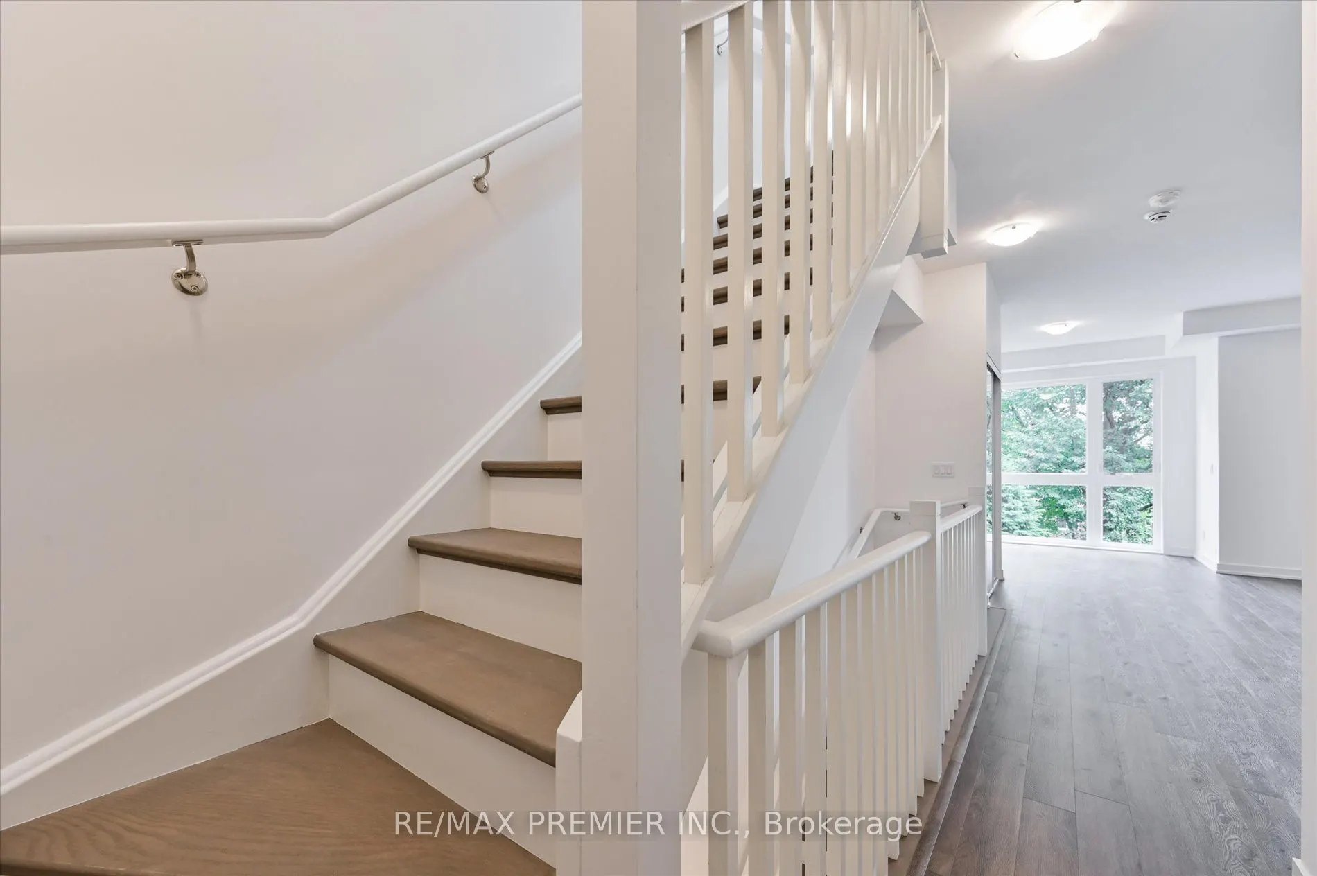 35 Birchcliff Avenue, #43