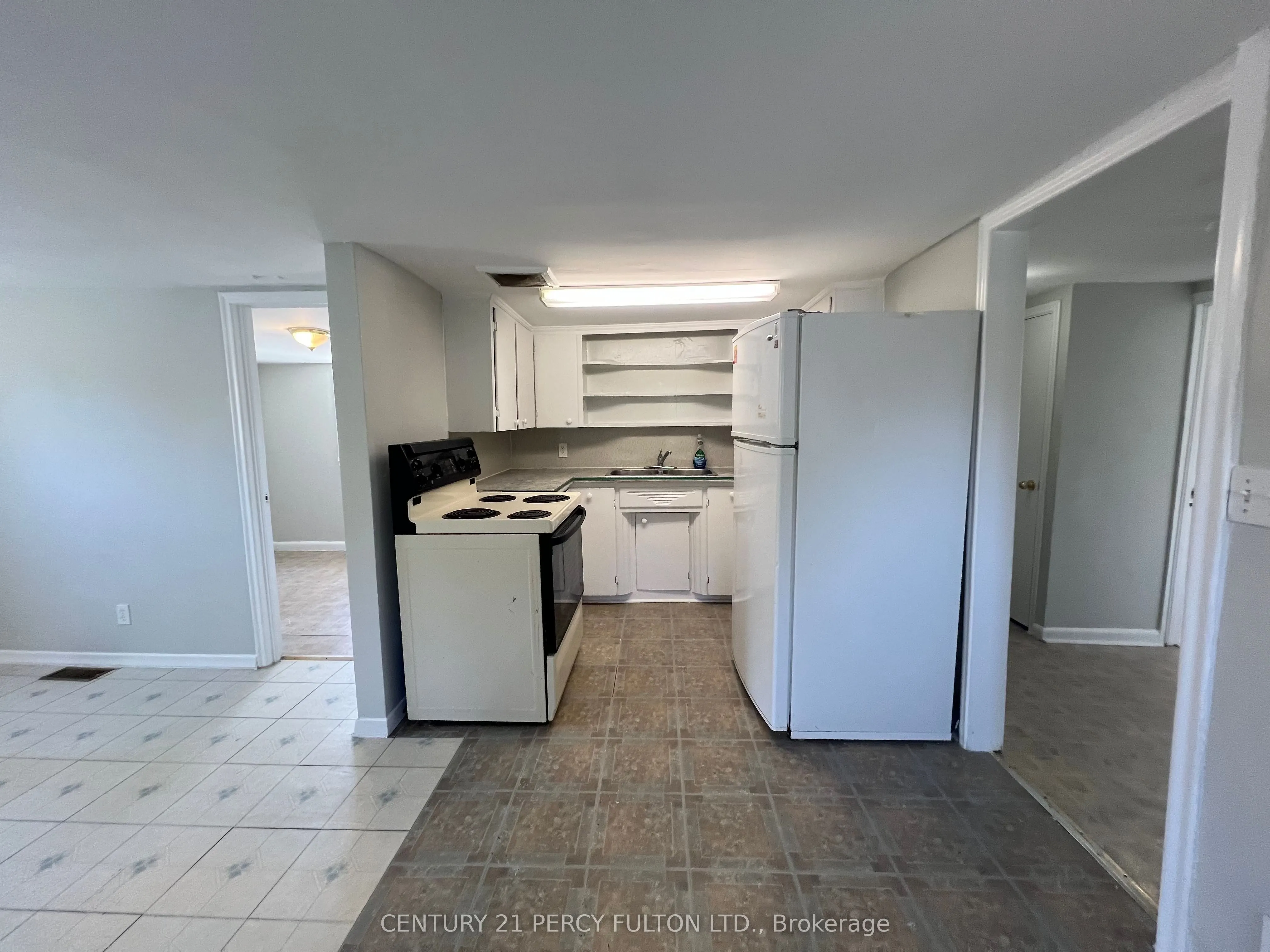 169 Mary Street N, #2