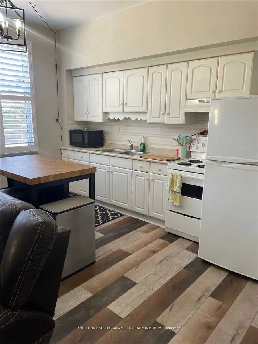 2906 Hwy 2 Highway E, #4