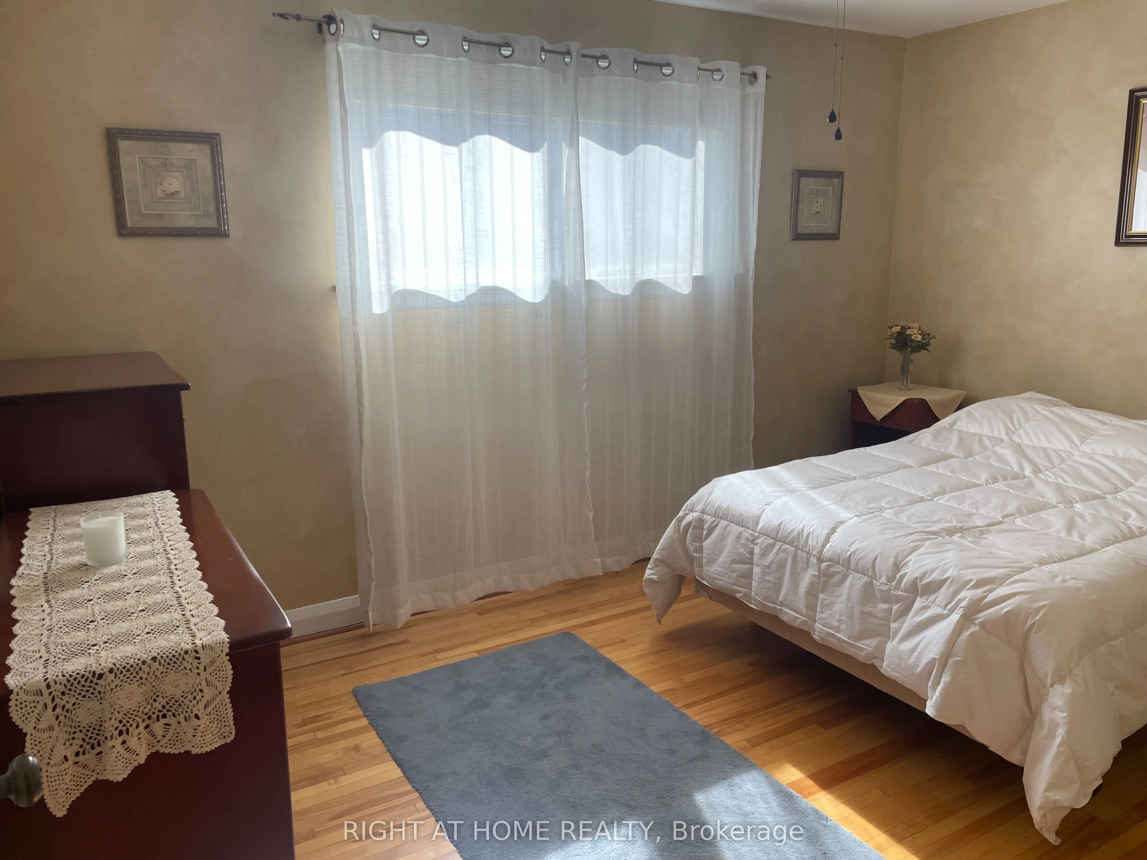 82 Cedarcrest Boulevard