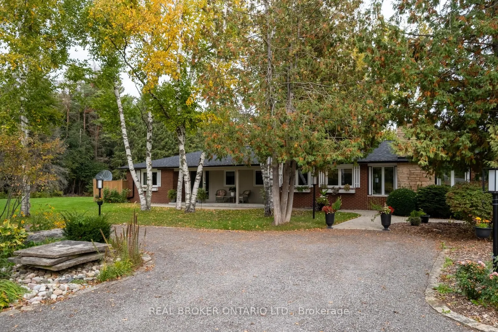 9285 Dagmar Road