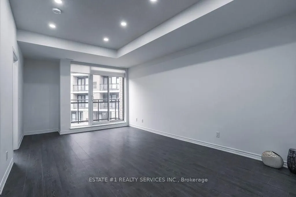 7 Falaise Road, #A (Master BR)