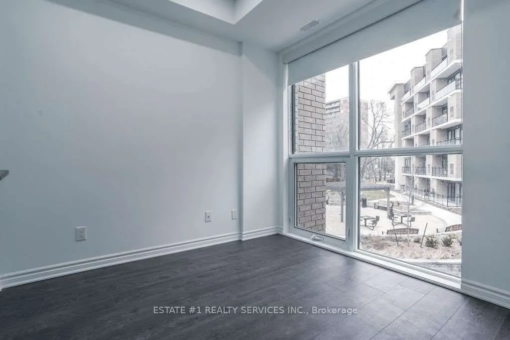 7 Falaise Road, #A (Master BR)