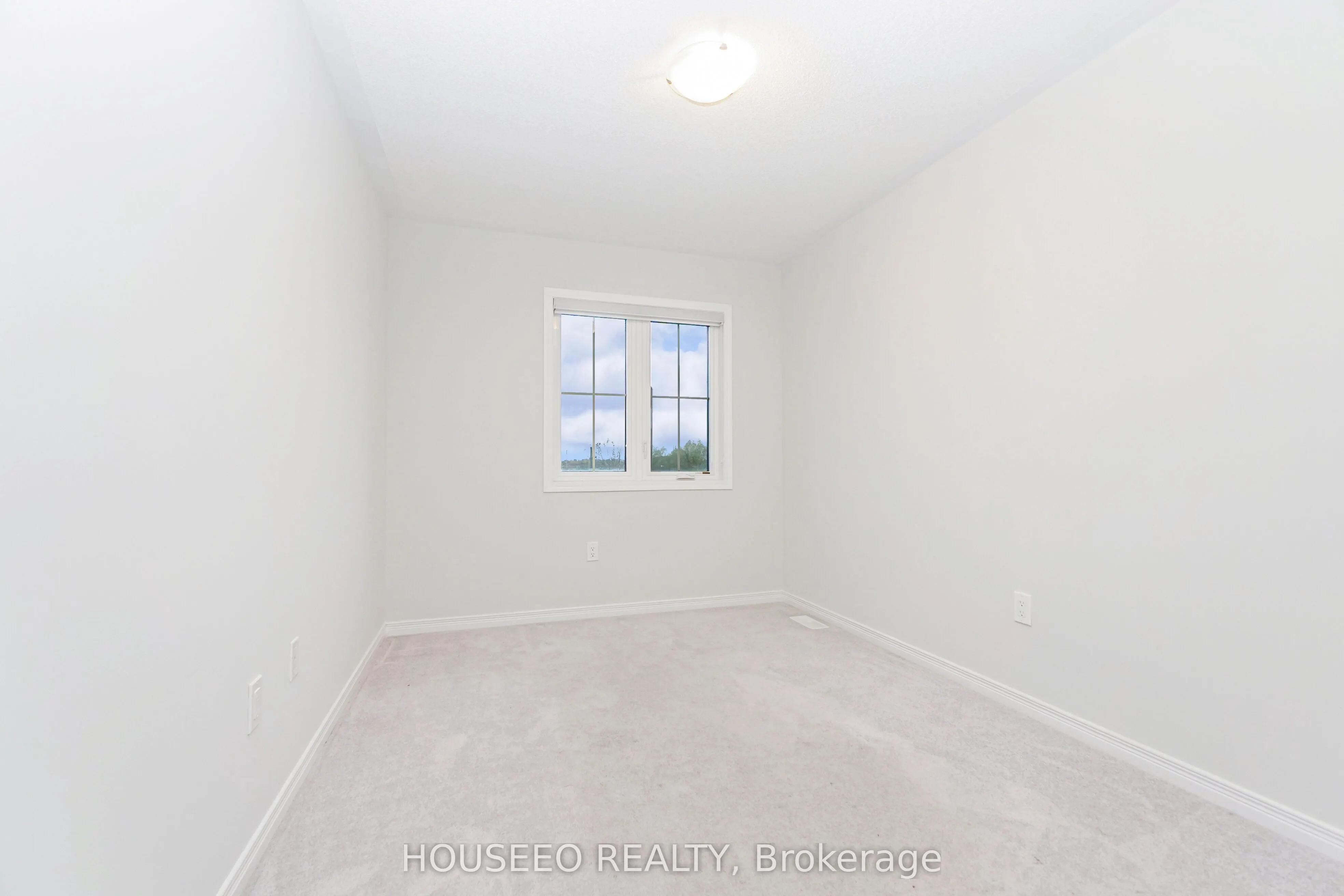 84 Littlewood Drive