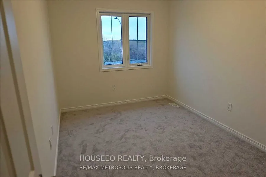 84 Littlewood Drive