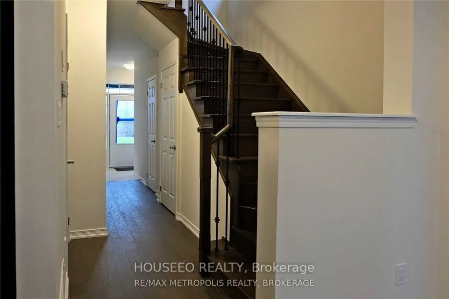 84 Littlewood Drive