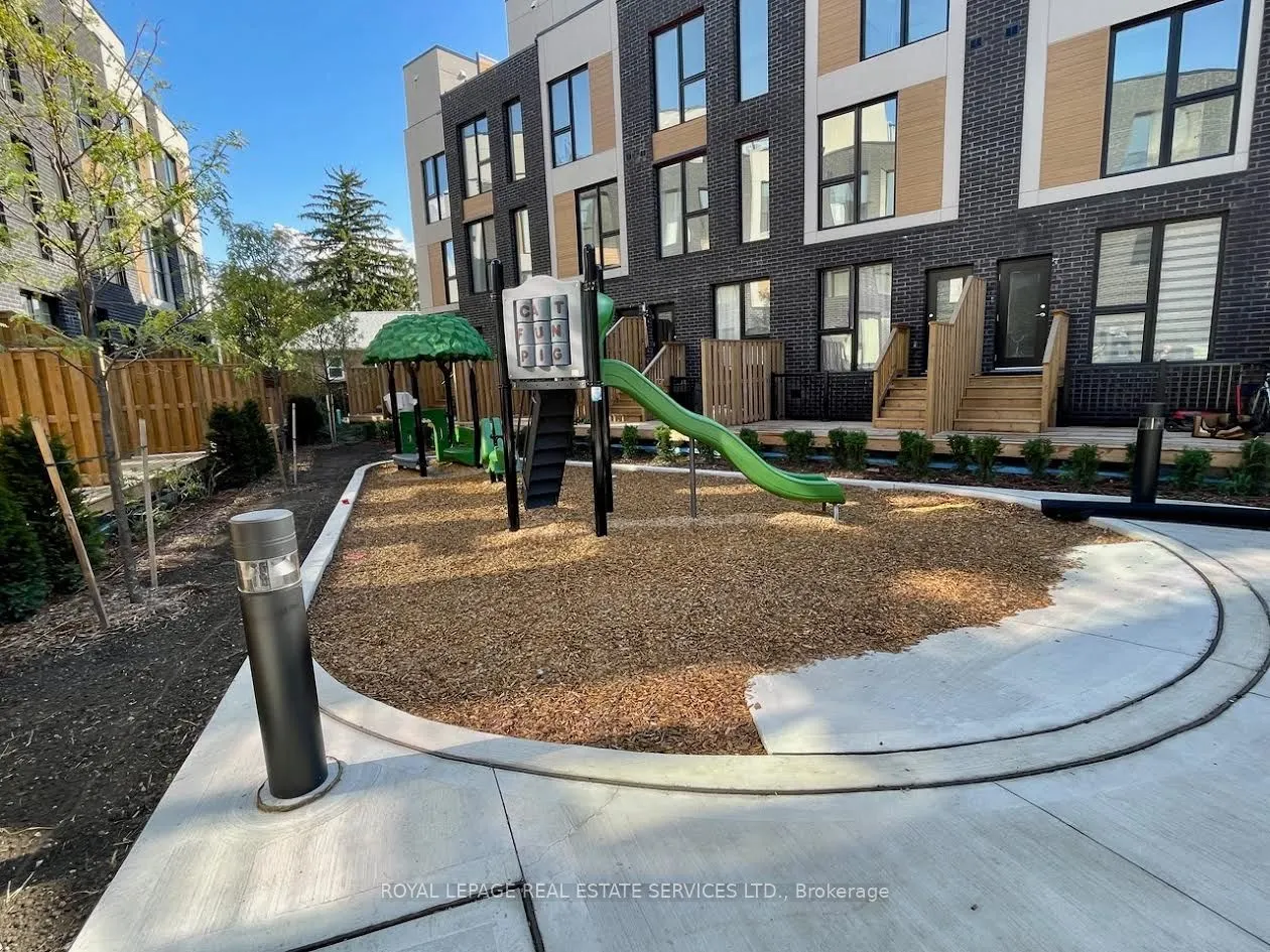 174 Clonmore Drive, #1