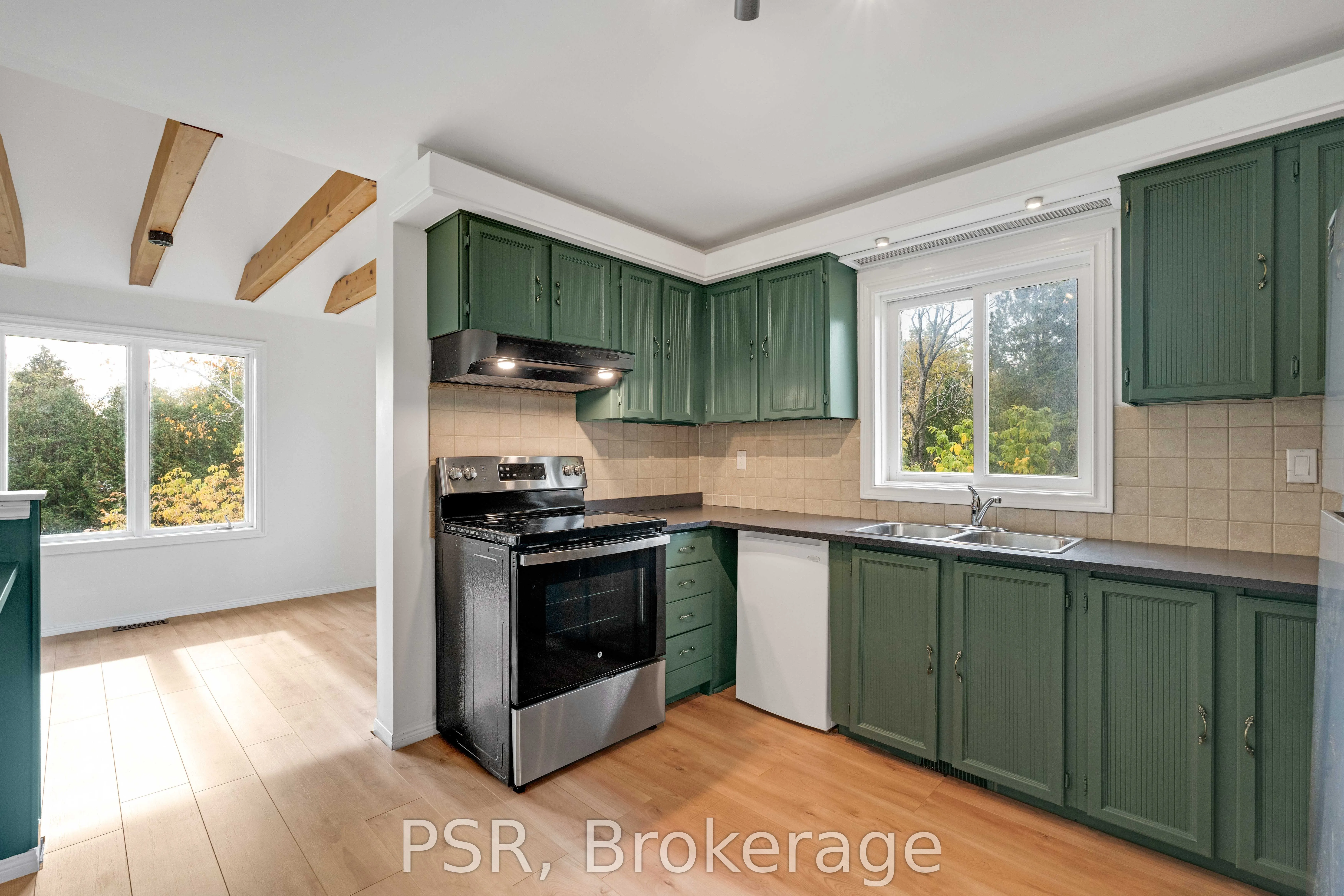 121 Aldred Drive
